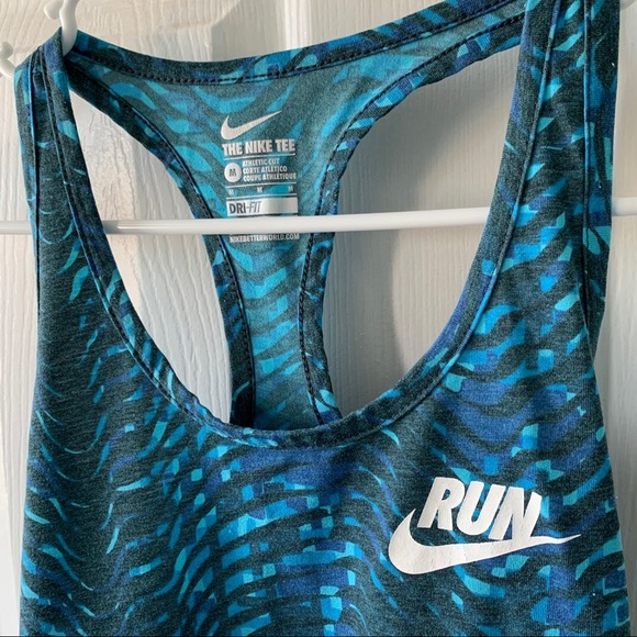 Nike - Racerback tank - Picture 3 of 3